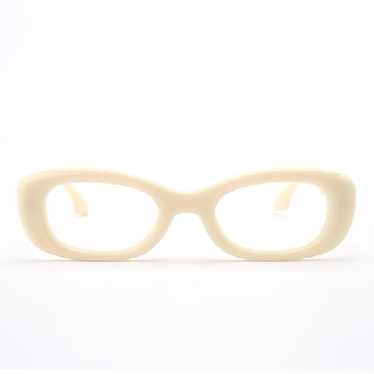 #color_ccreamy white